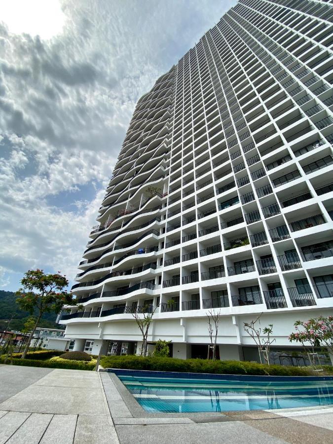 The Landmark - 800 Sqf Studio With Balcony Apartment George Town Exterior photo